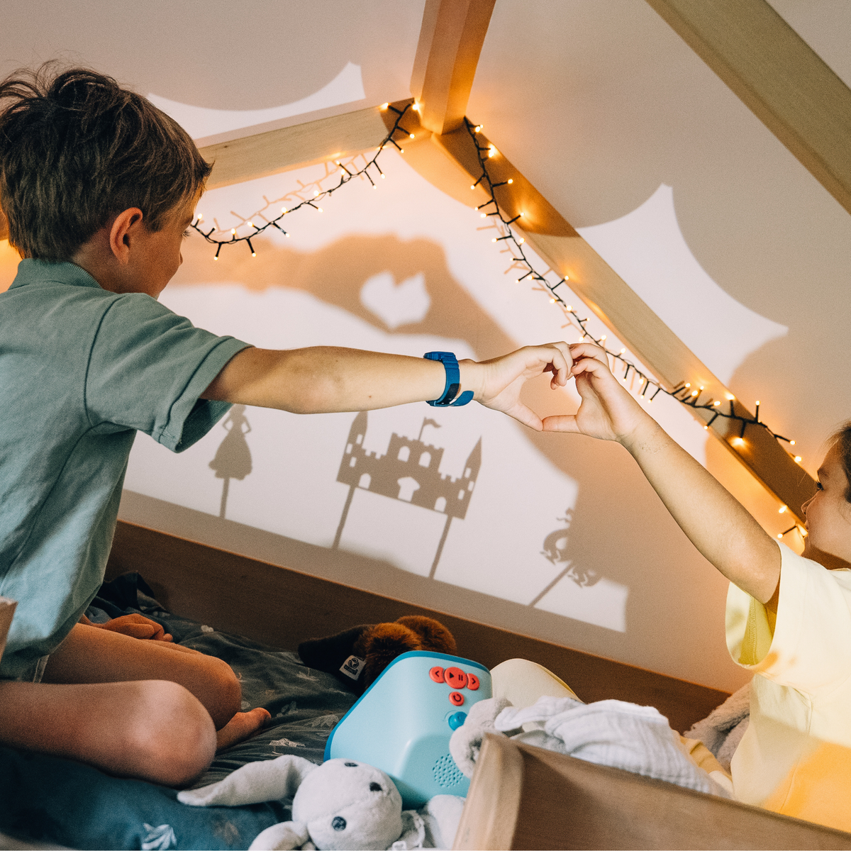 Tikino, the smart projector for growing minds